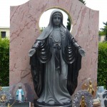 2008 - détail - stèle 190 - statue 140