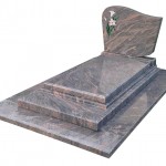 M124 - Himalaya SRE - soub. 12 - tomb. 6/8 - so. 10 - stèle 70 - décor LYS-100PV